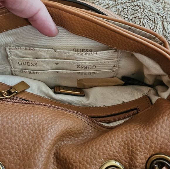 NWT GUESS BECI CROSSBODY - Picture 7 of 9